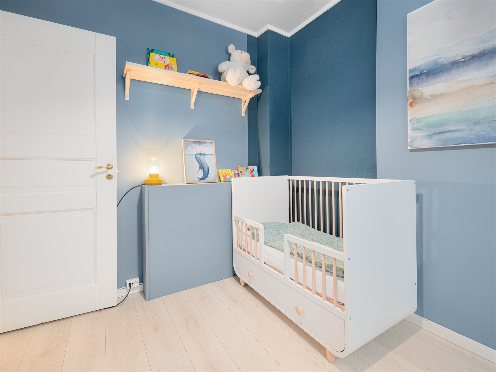 Plass til seng, sovesofa, innred slik du ønsker. Galleribilde