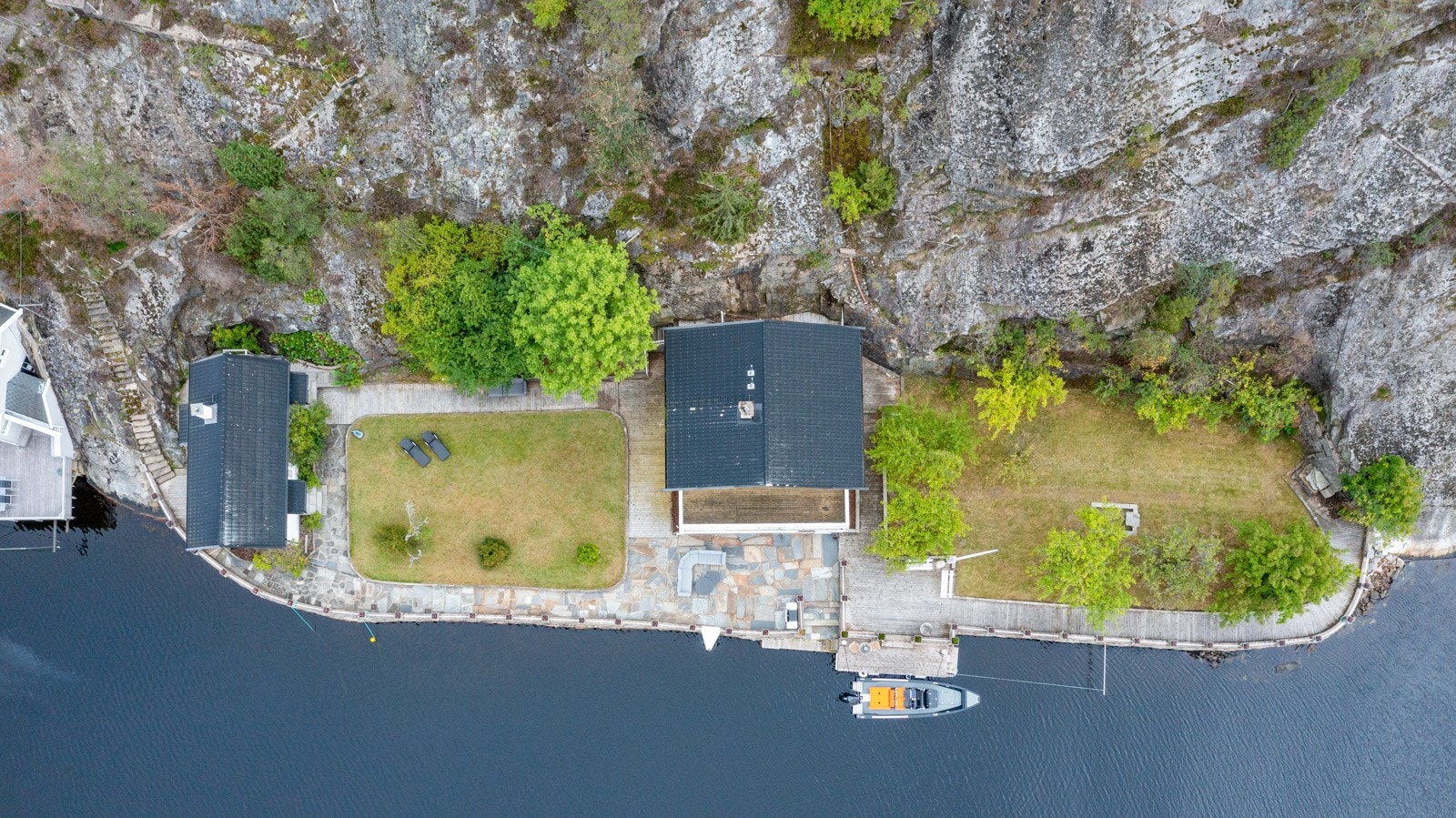 Eiendommen sett i fugleperspektiv. Galleribilde