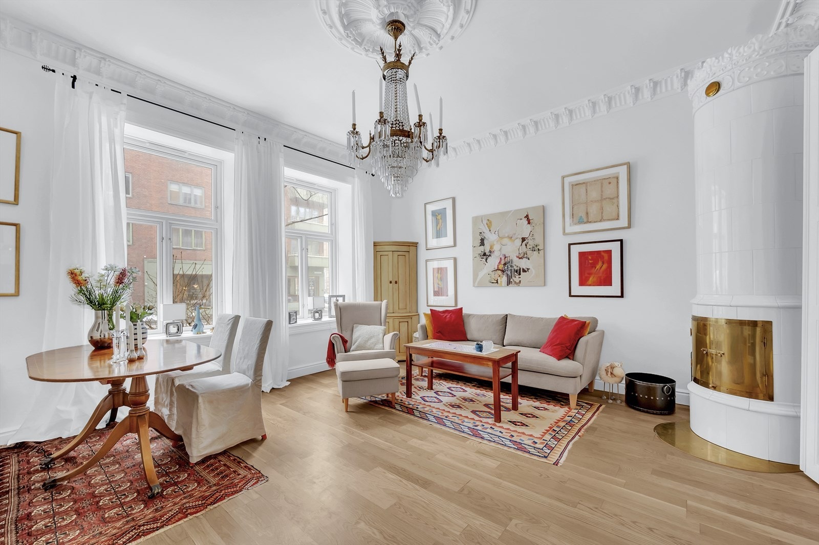 Velkommen til Elisenbergveien 24A! Presentert av Morten Møller-Olsen v/Nordvik avd. Frogner. Galleribilde