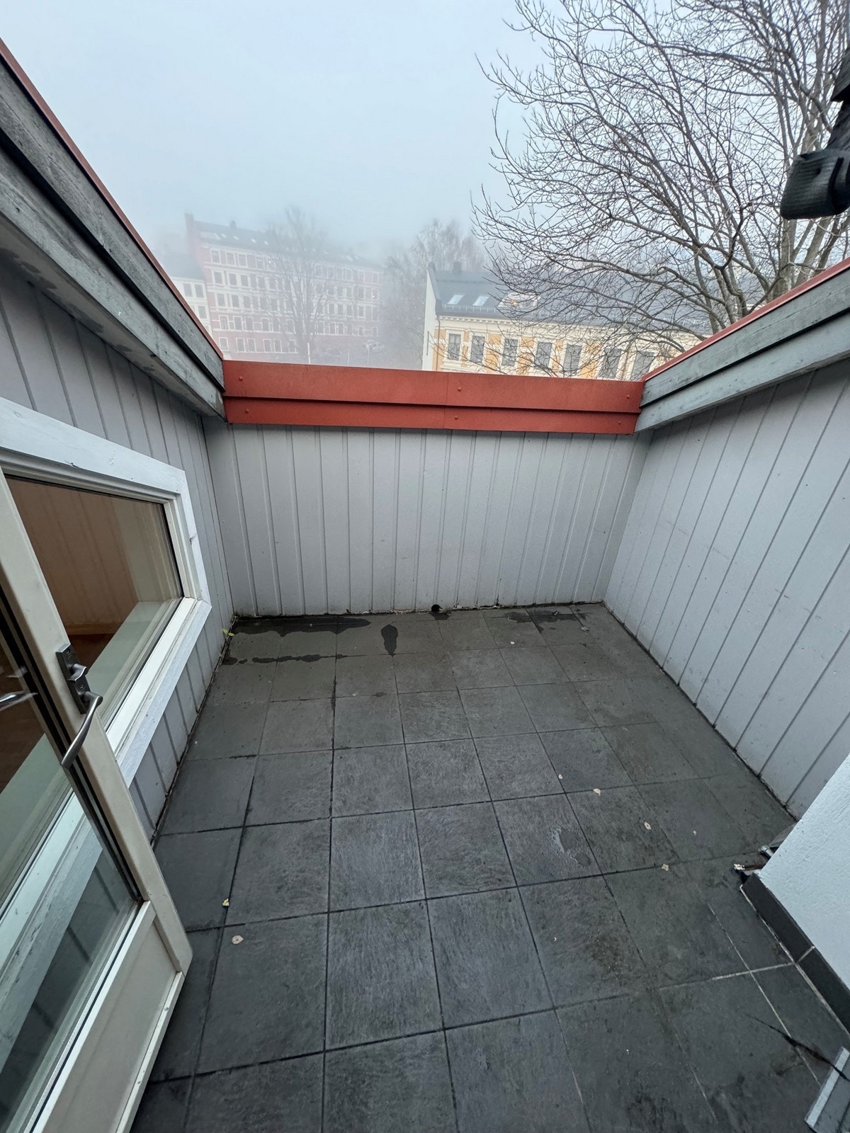 Fra stuen er det utgang til takterrasse. Galleribilde