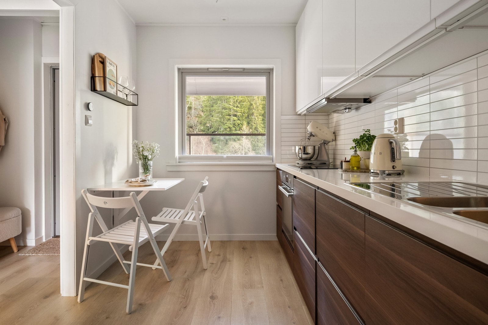 Her er det mulig å få et godkjent soverom, ta kontakt for å få tilsendt forslag. Galleribilde