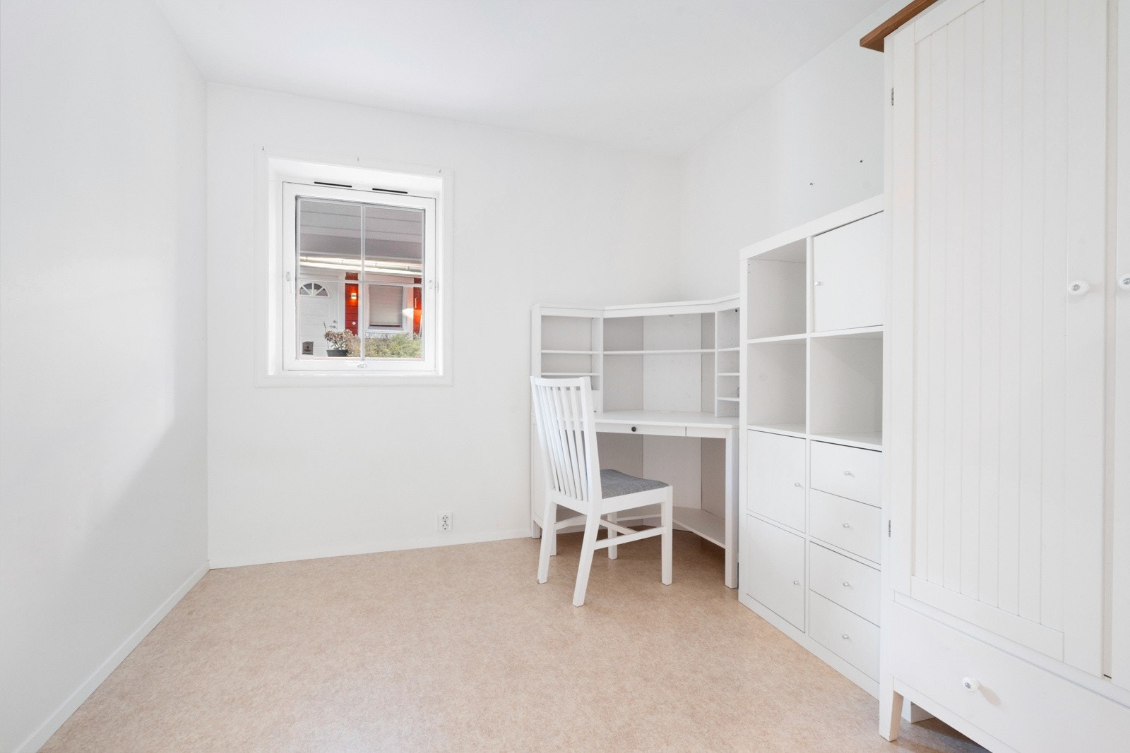 Kontor/ Soverom med flere innredningsmuligheter. Galleribilde