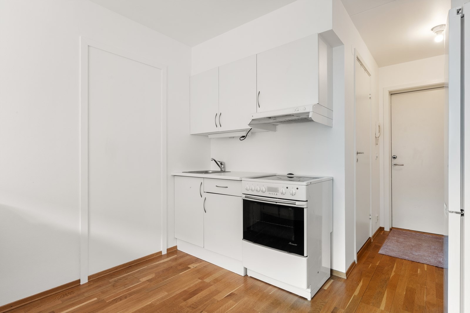 Lyst kjøkken Galleribilde