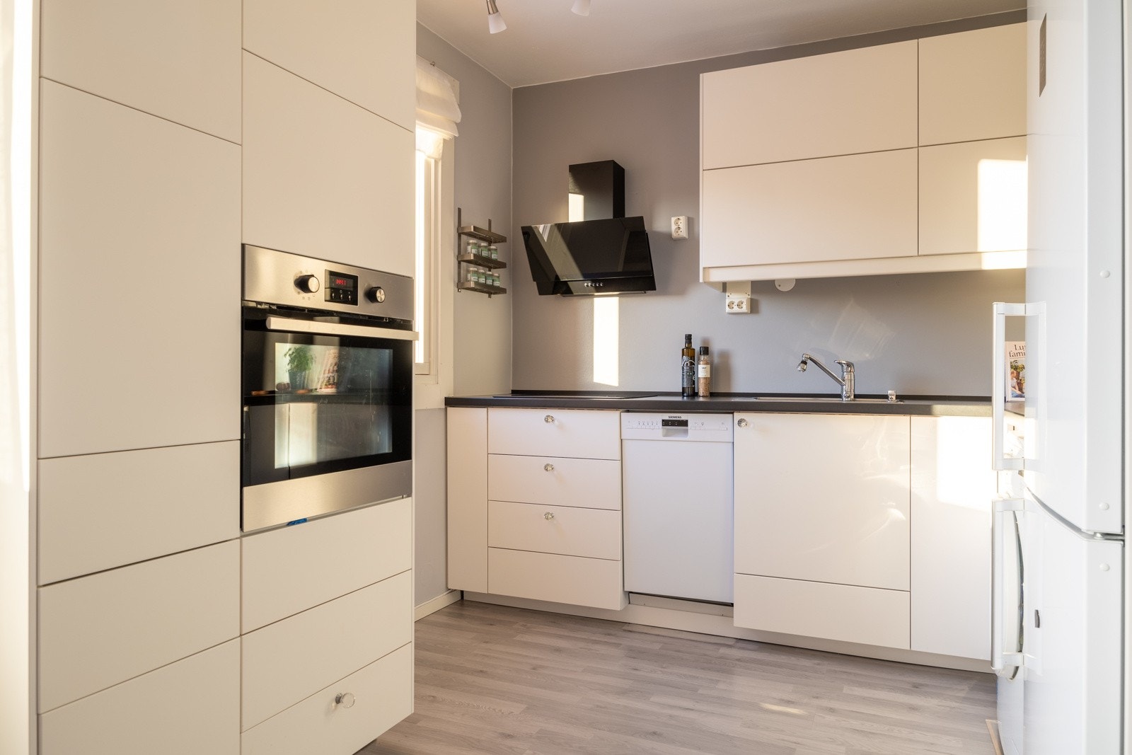 Tidsmessig kjøkkeninnredning fra 2014-2016. Galleribilde