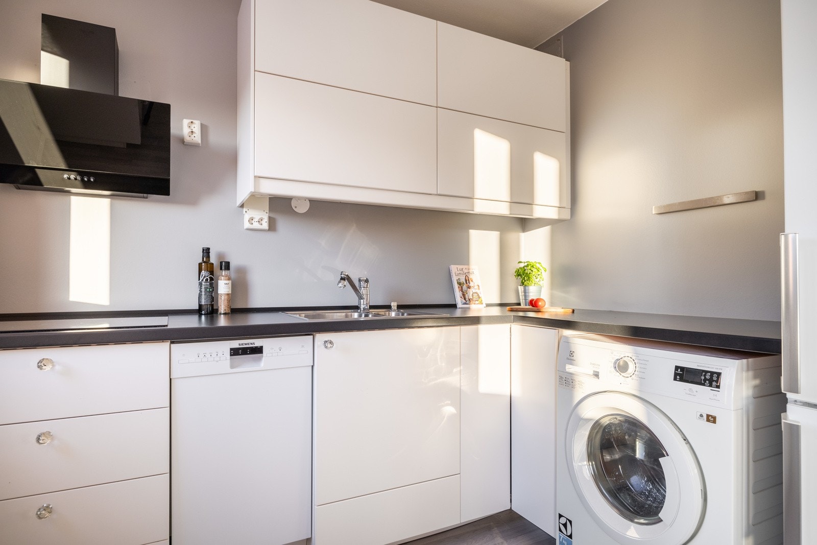 Opplegg for vaskemaskin. Galleribilde