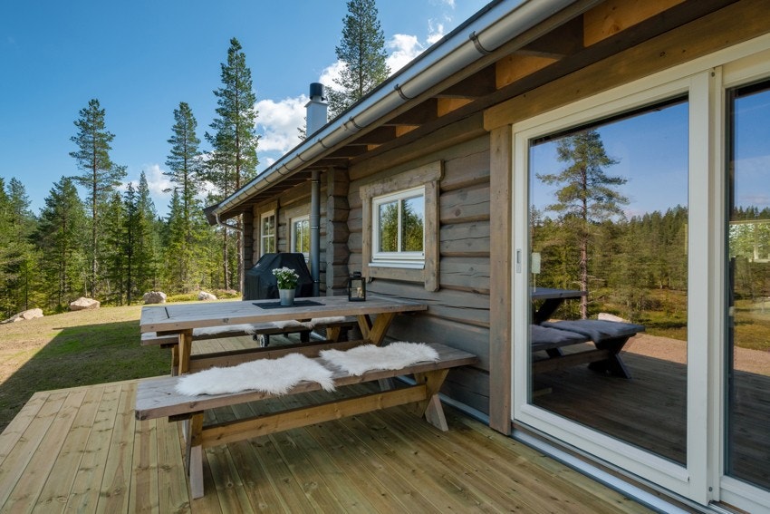 Visningshytte - Terrasseplatting på baksiden er tilvalg Galleribilde