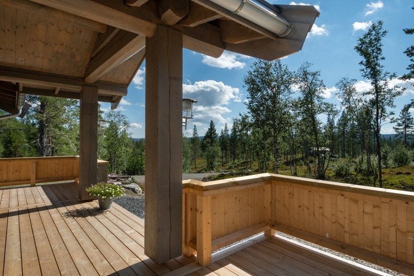Visningshytte - Terrasse ved inngangsparti leveres som standard Galleribilde