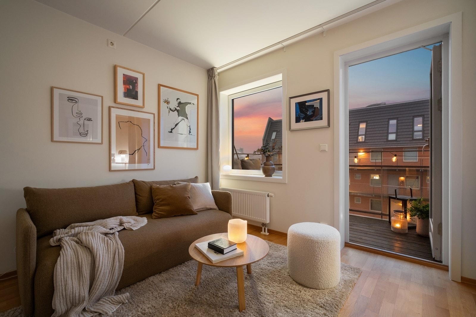 Caroline Leirflaten ved Nordvik Bygdøy Allé har gleden av å presentere en lys og tiltalende 2-roms selveierleilighet med populær beliggenhet på Grünerløkka! Galleribilde