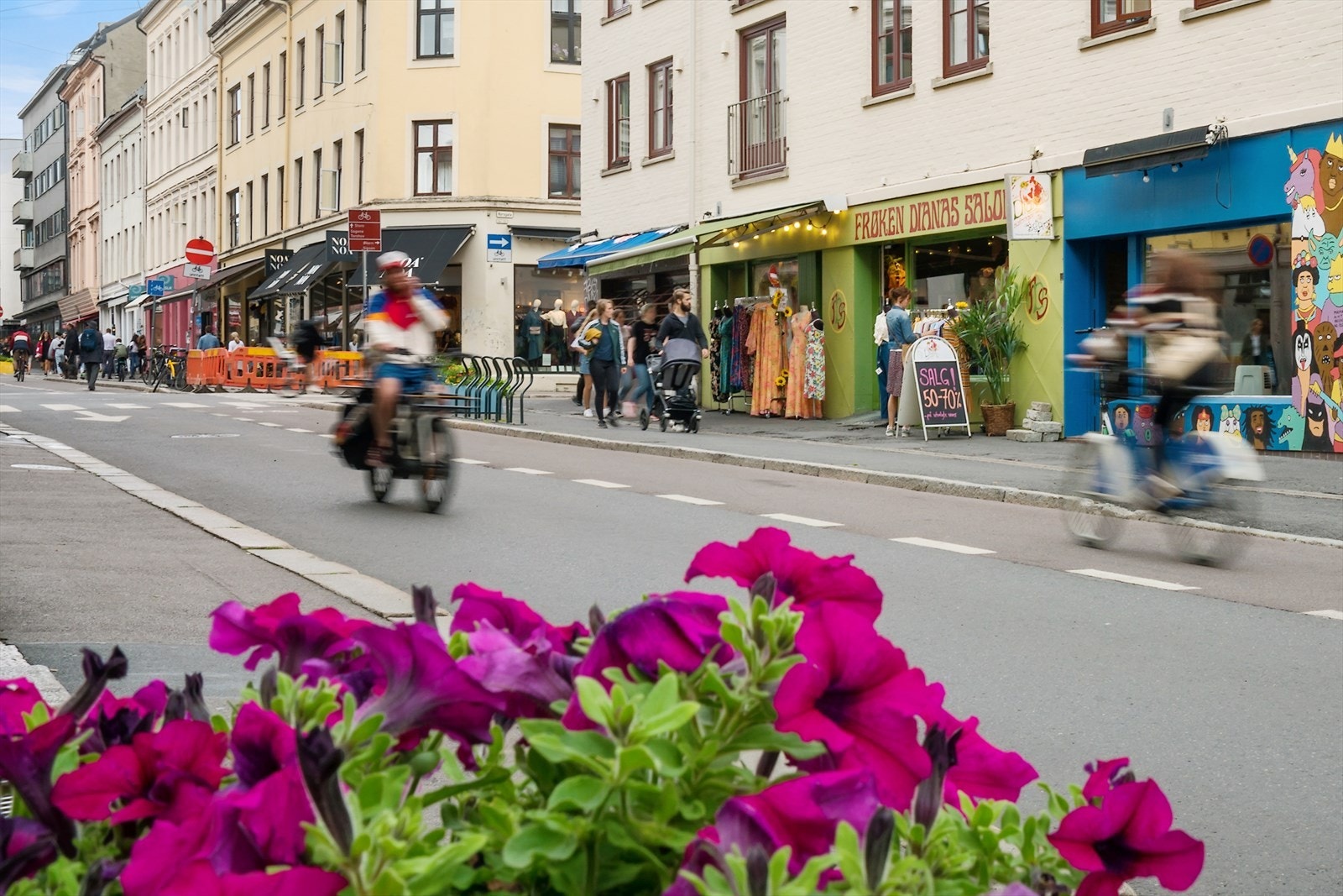 I Seilduksgata 33A bor du på beste Günerløkka med "alt" av fasiliteter rett utenfor døren. Galleribilde