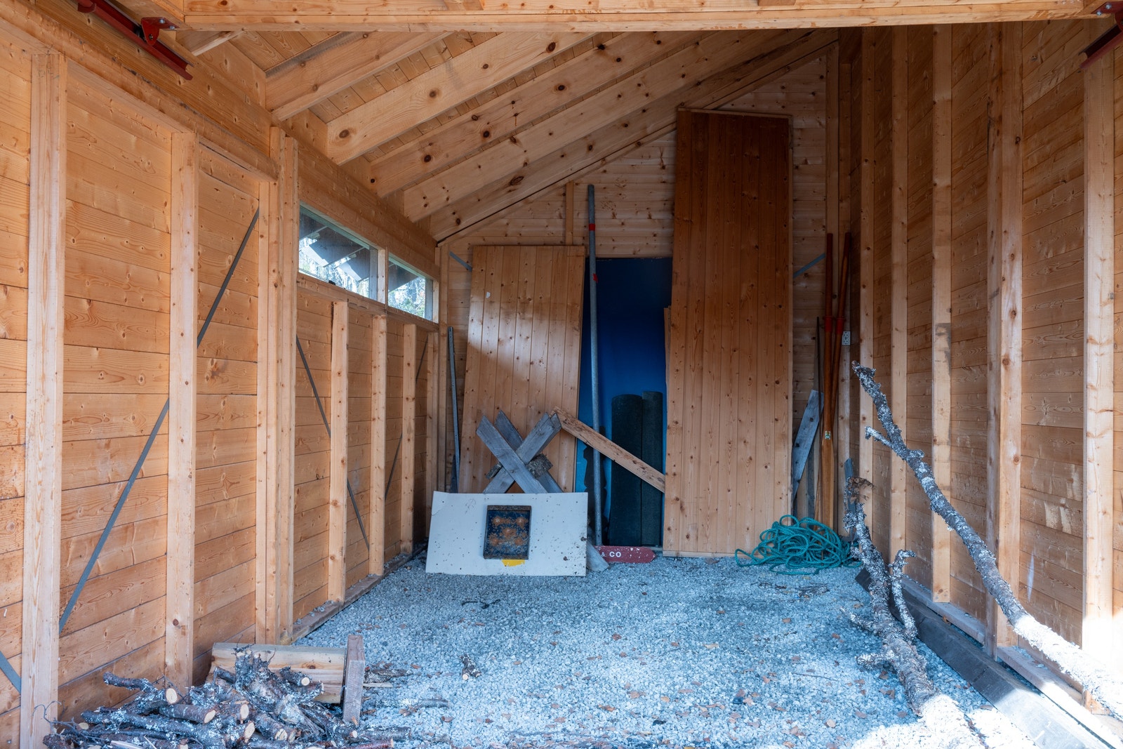 Parkeringsplass i garasje Galleribilde