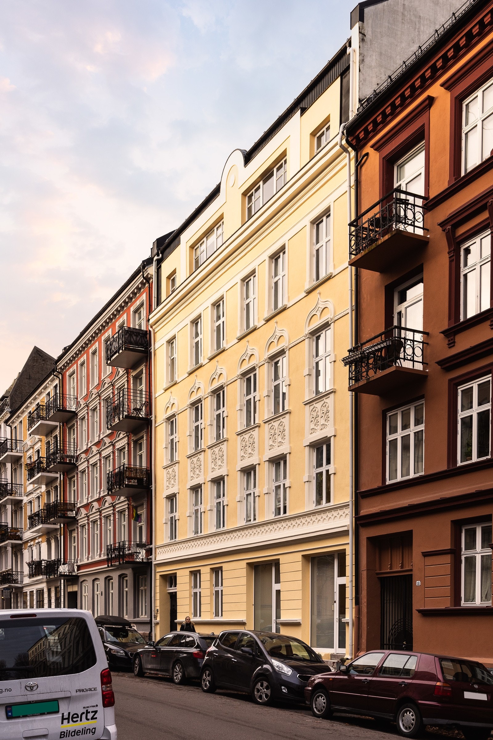 Herman Foss´ gate 16 er en vakker, klassisk bygård fra århundreskiftet. Galleribilde