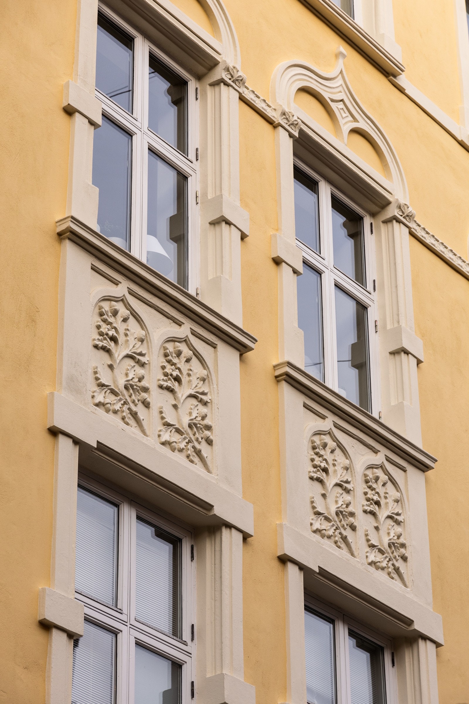 Fasaden er pusset opp i 2024 og er virkelig et flott syn. Galleribilde