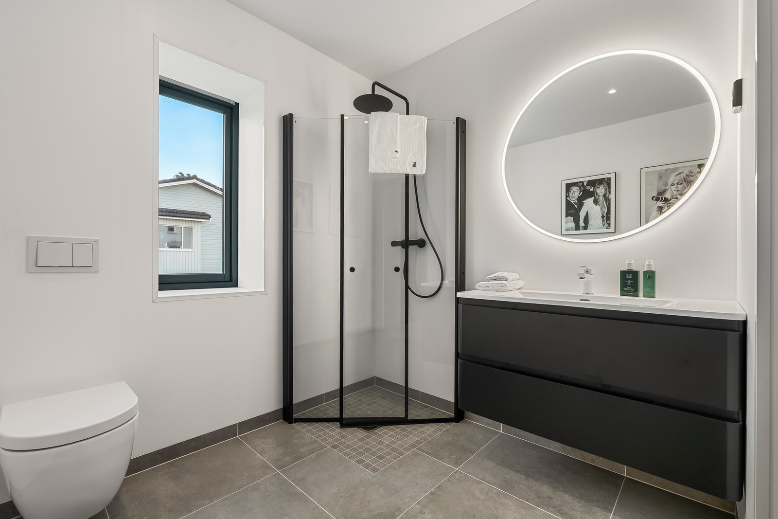 Bad/Vaskerom. Galleribilde