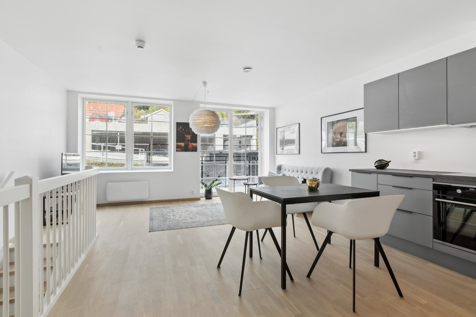 Dette er en pen andelsleilighet over 2. etasjer. Galleribilde