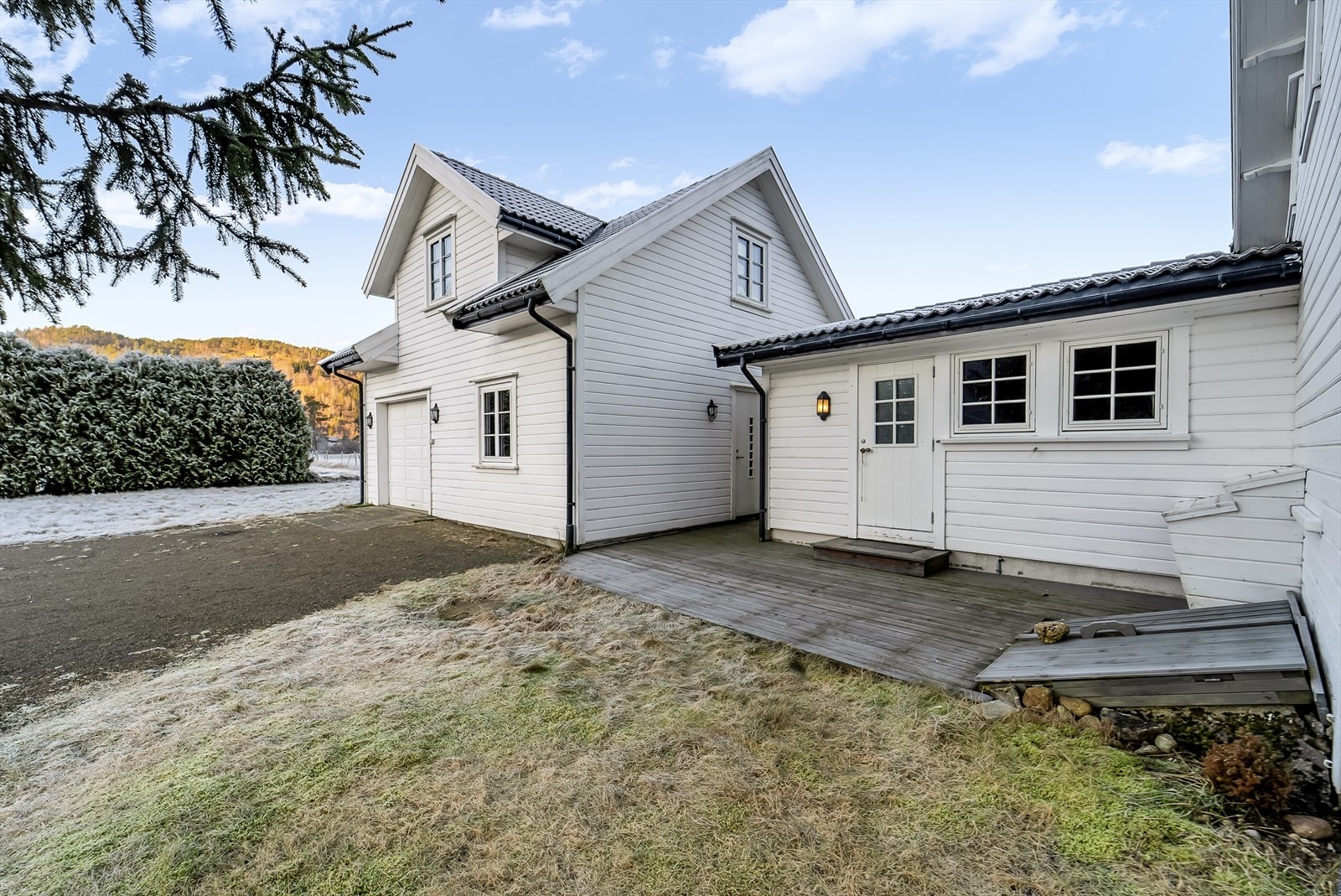 Garasjen ble bygget i 2007 Galleribilde