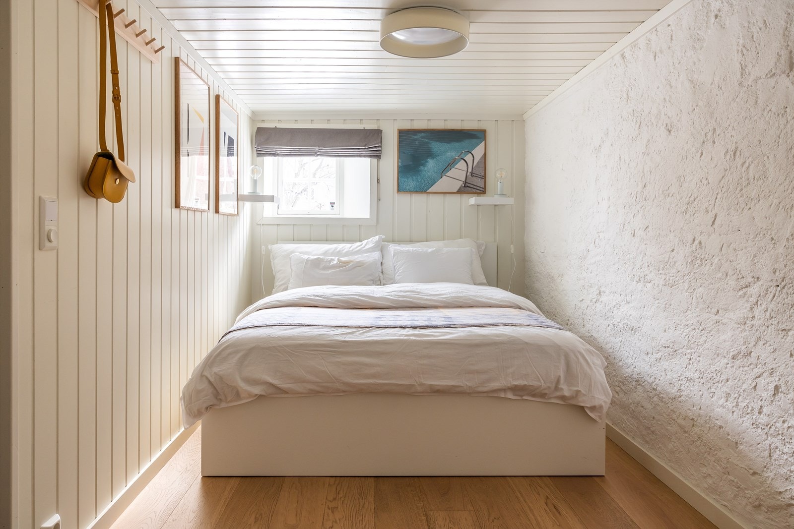 Hovedsoverommet har plass til dobbeltseng og øvrig innredning etter ønske. Galleribilde