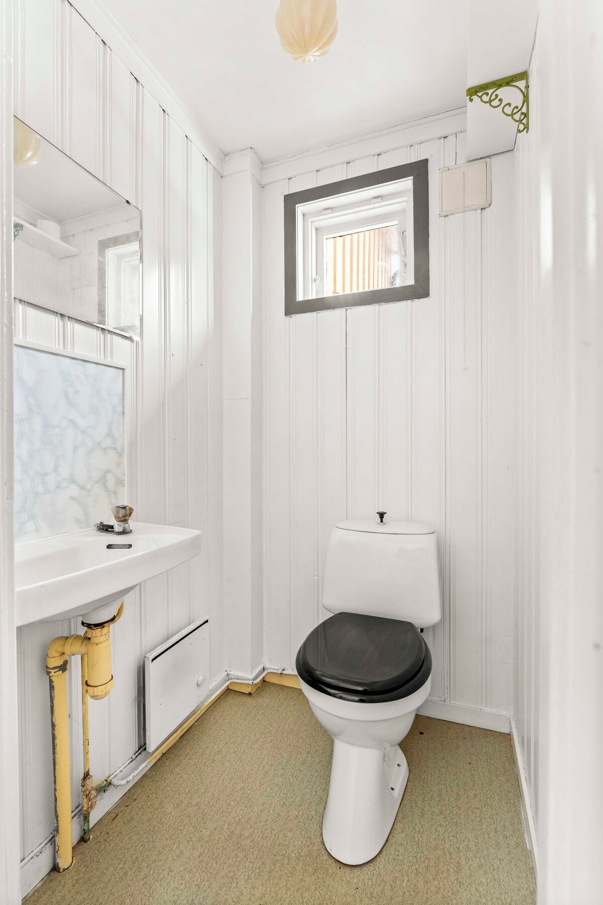 Separat wc i 1.etg Galleribilde