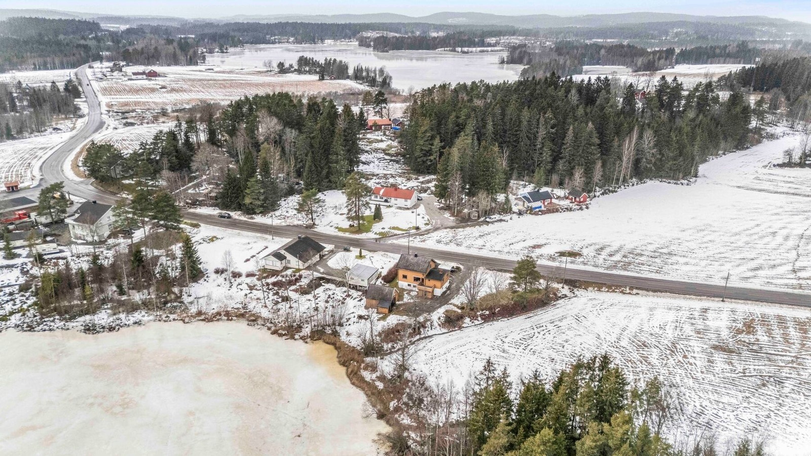 Grønne og landlige omgivelser Galleribilde