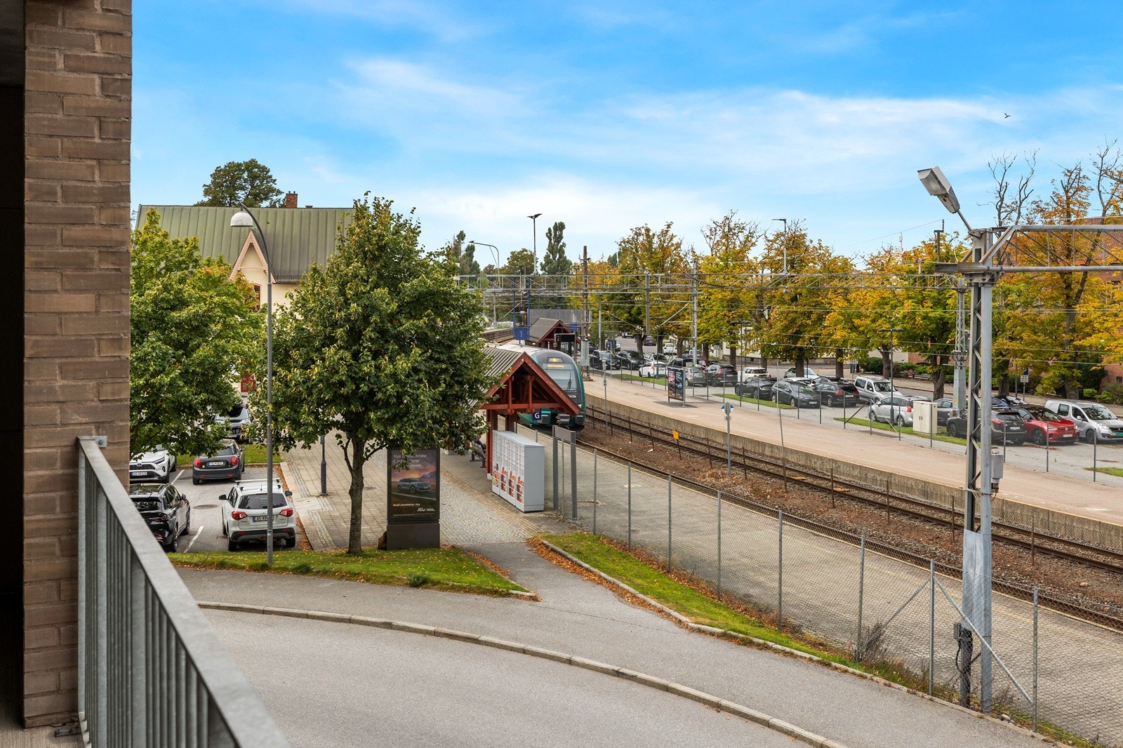 Like ved Fredrikstad jernbanestasjon Galleribilde