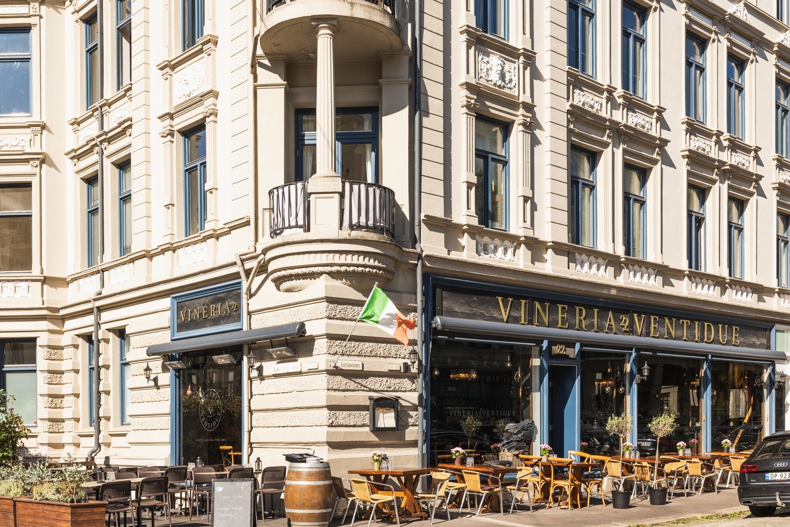 Vineria Ventidue. Autentisk italiensk restaurant i Gimleveien. Galleribilde