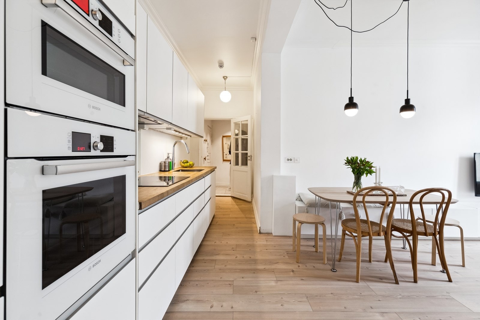 Stort kjøkken Galleribilde