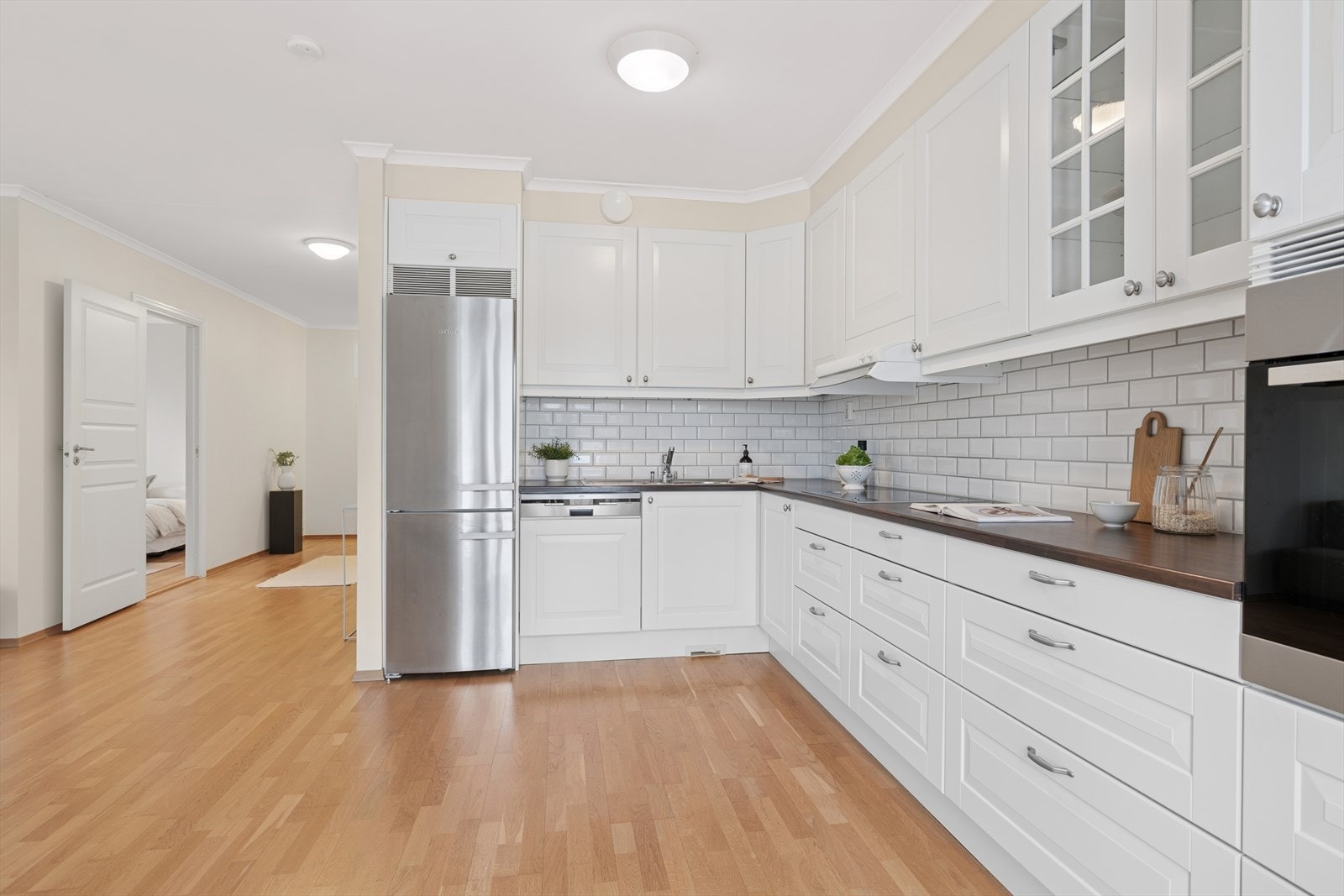 Godt med oppbevarings- og benkeplass! Galleribilde