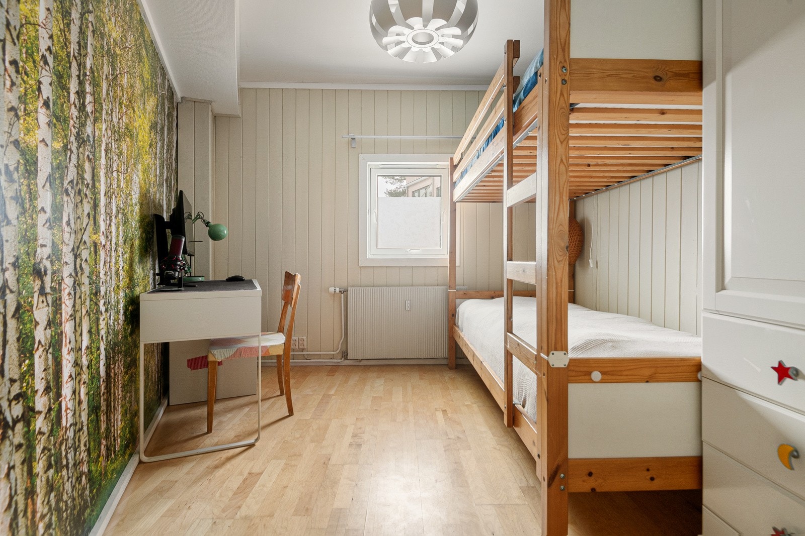 BodBod innredet som soverom. Ikke godkjent for varig opphold Galleribilde