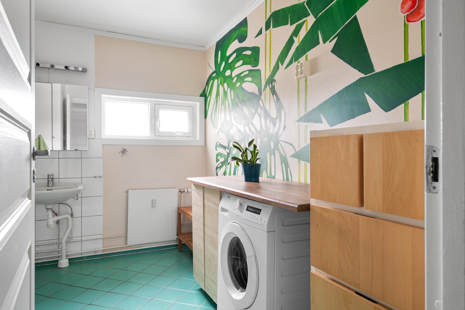 Bad fra byggeår som på sikt må påregnes oppgradering Galleribilde