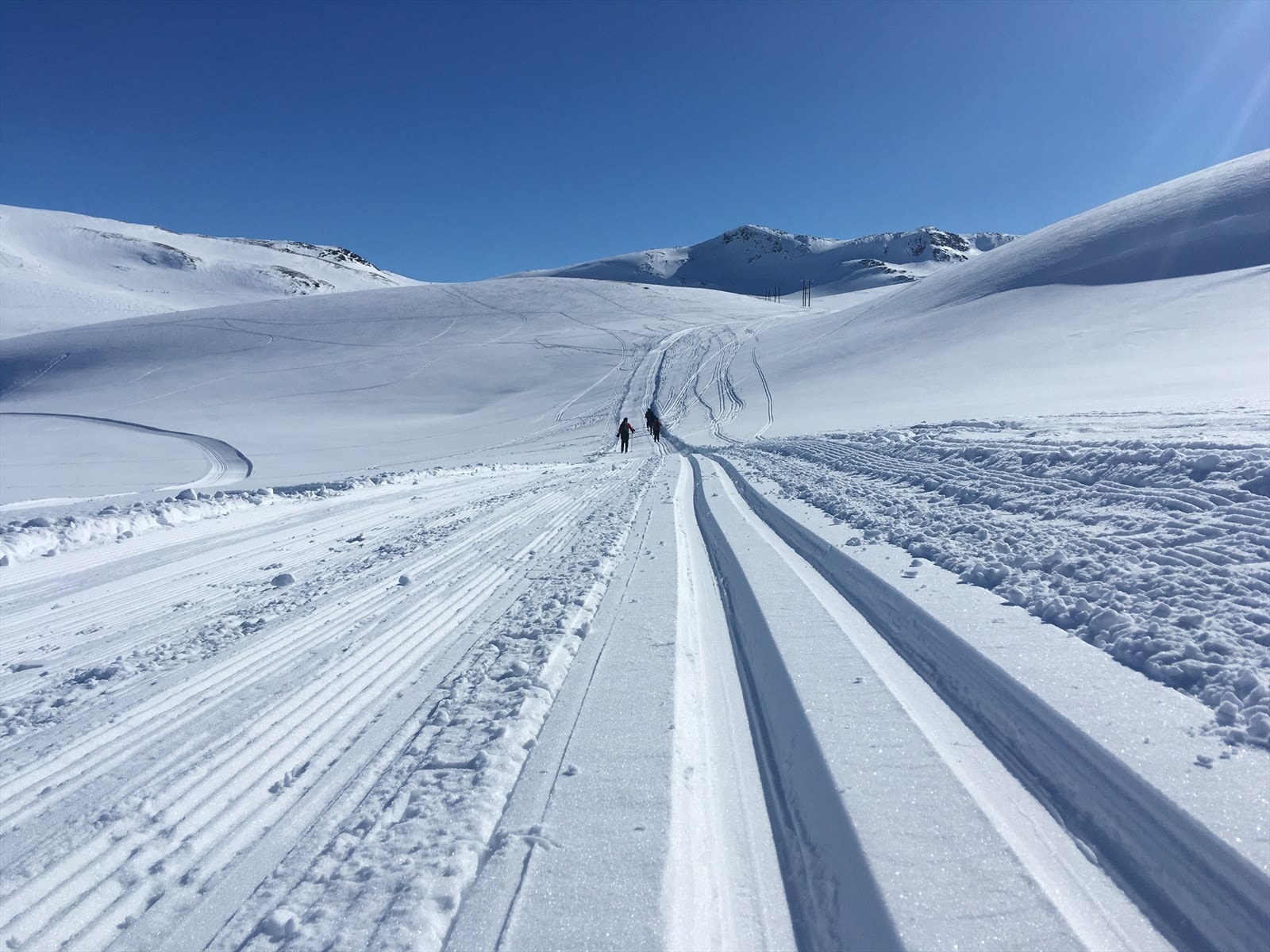 Det blir preparert løype rundt Fossfjellet noe som er en veldig populær skitur. Galleribilde