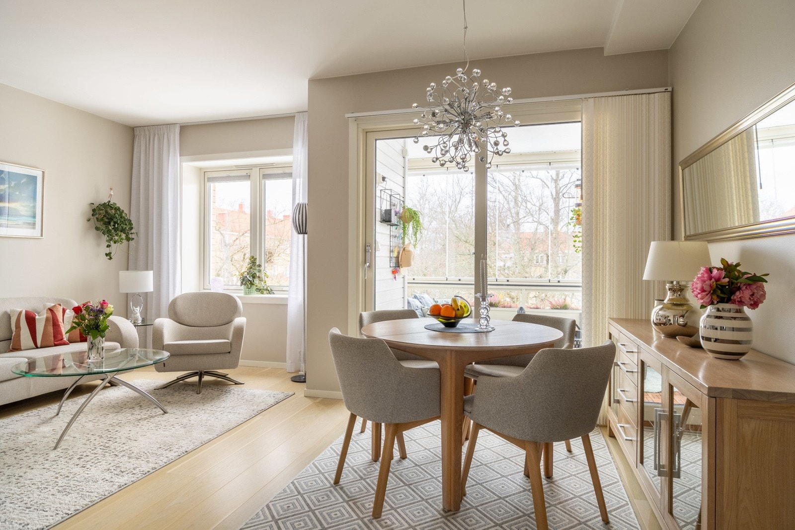 Vårsvingen 9 presenteres av EIE eiendomsmegling ved Jeanette Risberget. Galleribilde