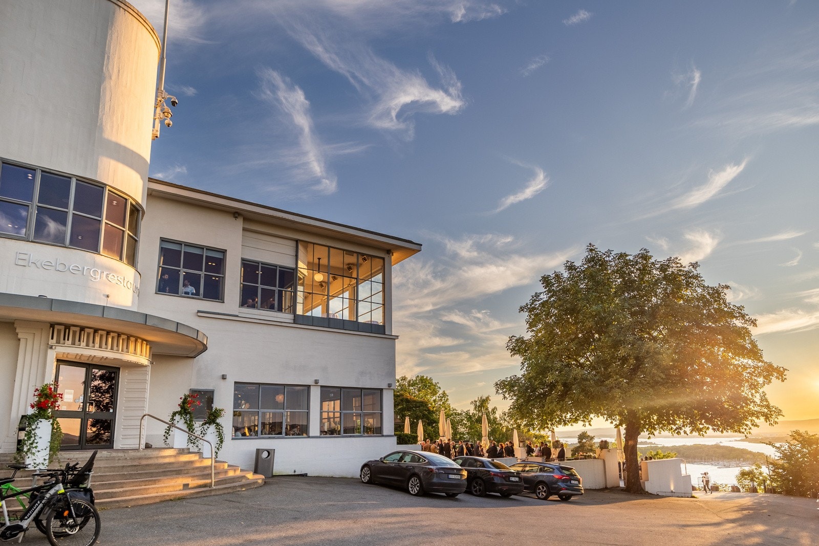 Ekebergrestauranten. Opplev utsøkt mat og panoramautsikt over Oslofjorden. Galleribilde