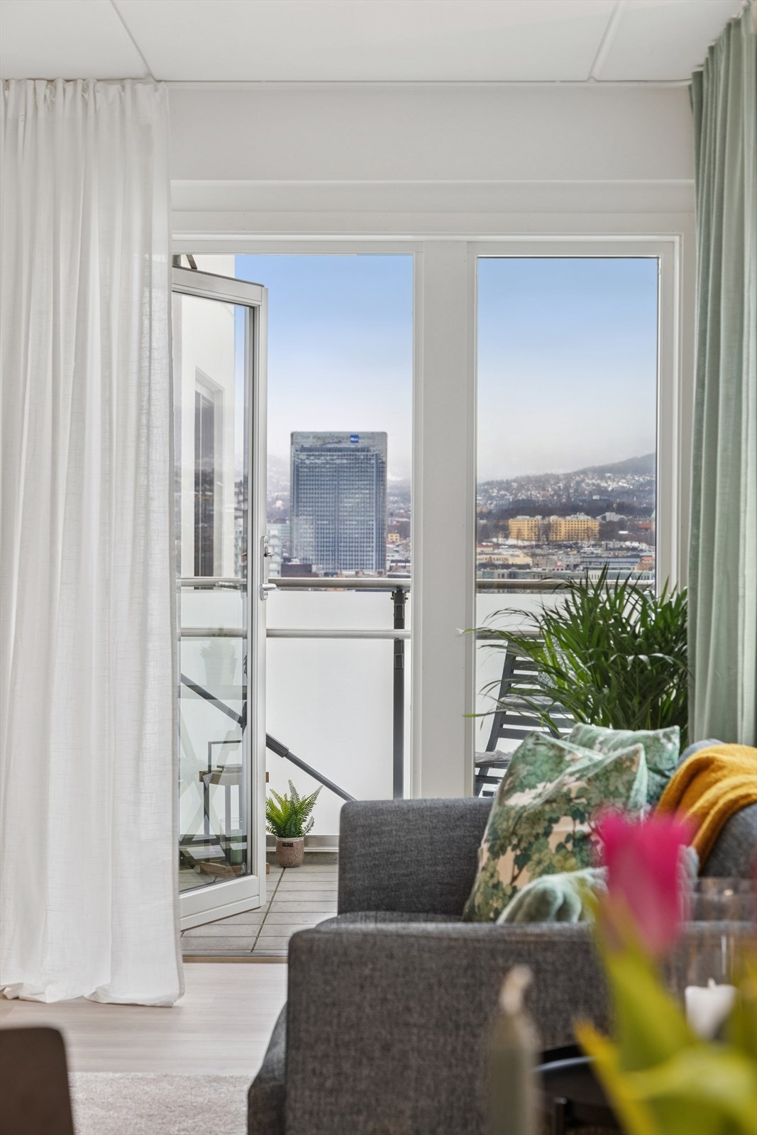 Flott utsyn. Galleribilde