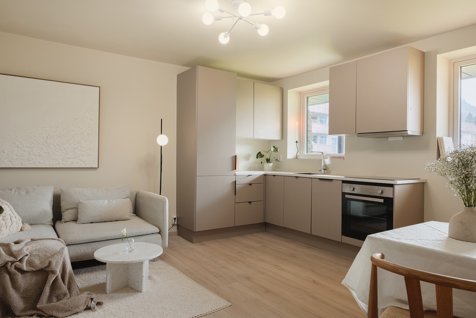 Aktiv eiendomsmegling v/Sigbjørn Helland har den store gleden av å presentere Eliasmarken 18. Galleribilde