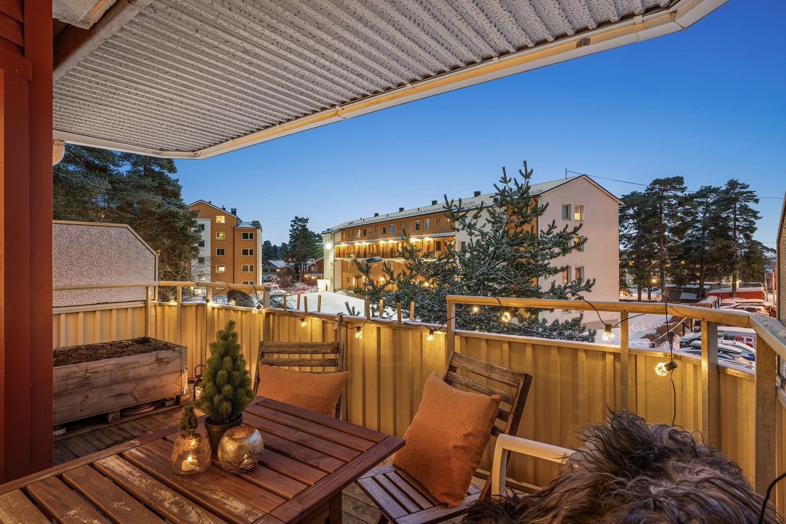 Balkongen er mer enn dag og soltimer. Galleribilde