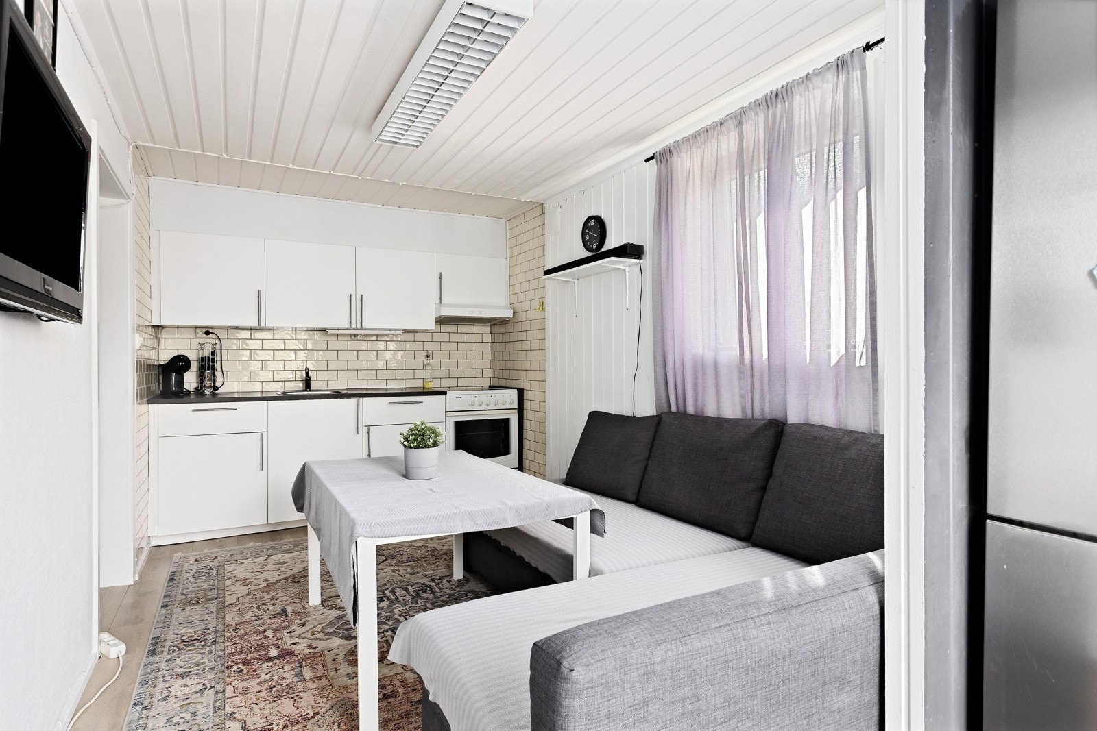 Kjøkkenet i underetasjen. Galleribilde