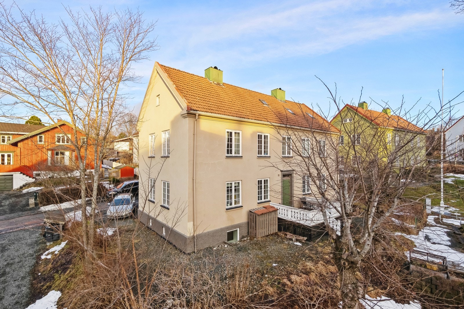 Velkommen til hyggelig visning! Ønsker du privat visning, eller har spørsmål? Eventuelt kontakt megler på 975 91 877. Galleribilde