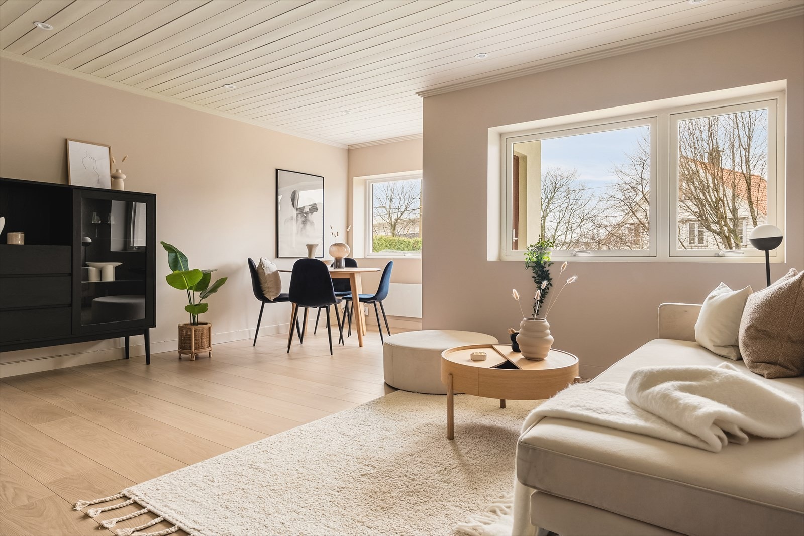 Lys og flott 2- roms leiligheten med sentral og attraktiv beliggenhet Galleribilde