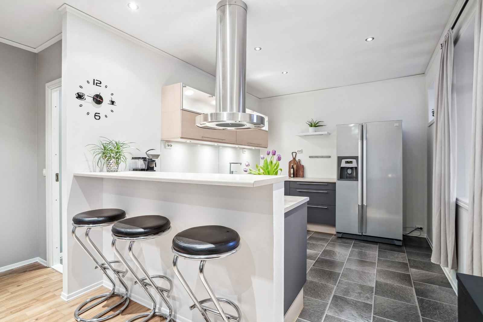 Lekker HTH kjøkkeninnredning fra 2006. Galleribilde