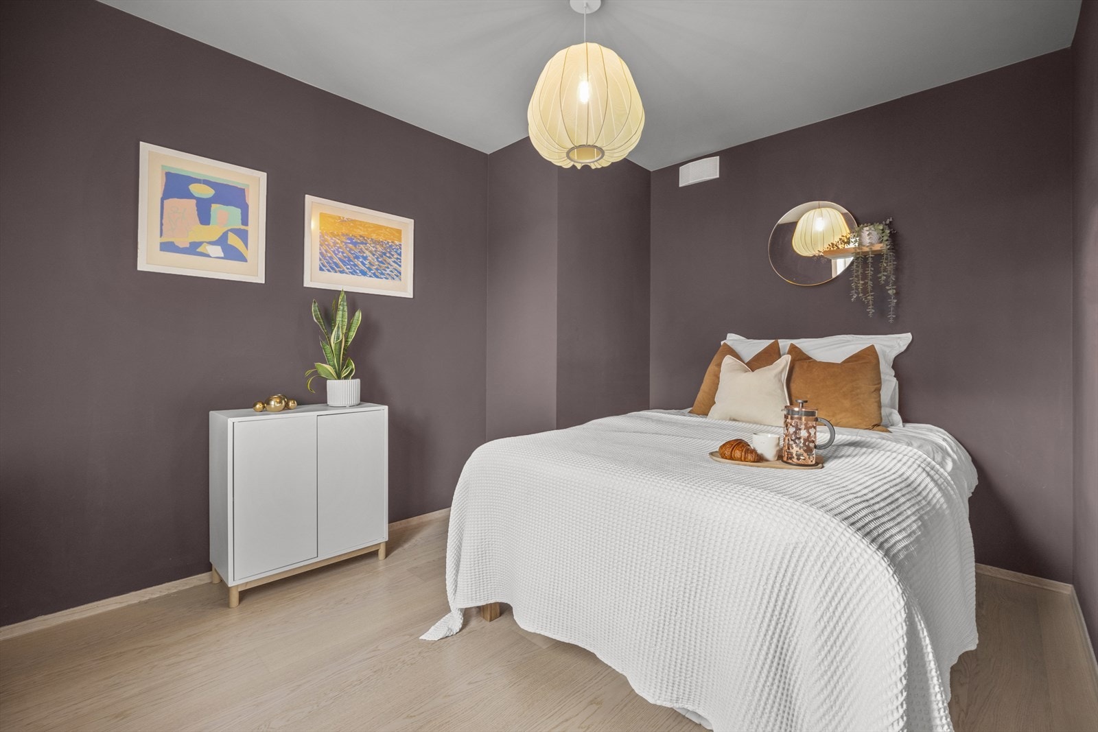 Soverom 3 er også av god størrelse med plass til øvrig møblering. Galleribilde