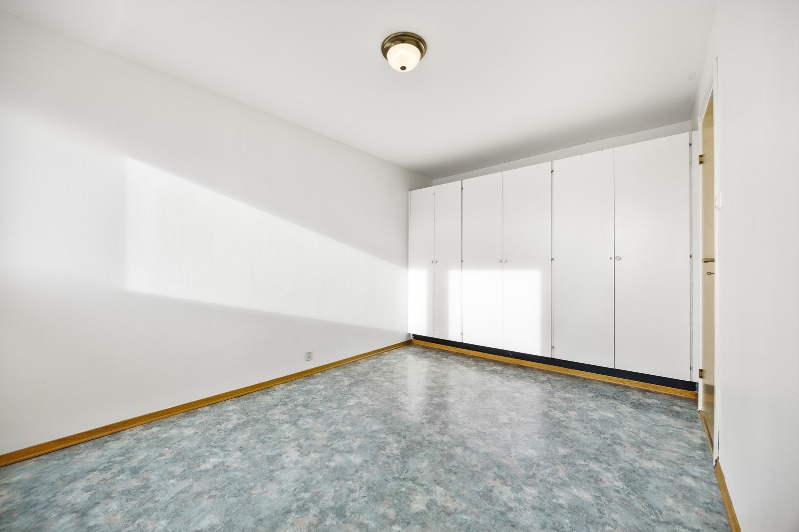 Hovedsoverommet befinner seg venstre for stuen. Galleribilde