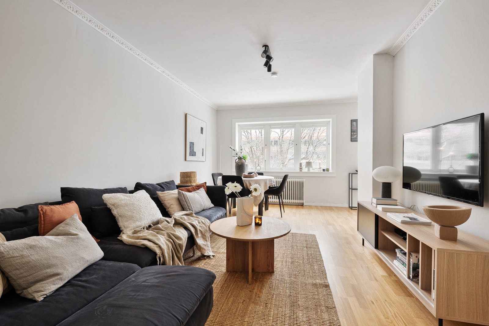 Velkommen til Uelands gate 59 J - presentert av Torstein Kirud. Galleribilde