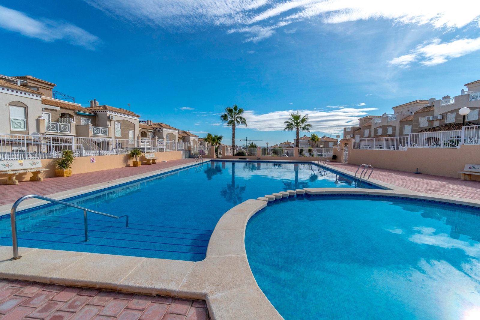 Felles basseng Galleribilde