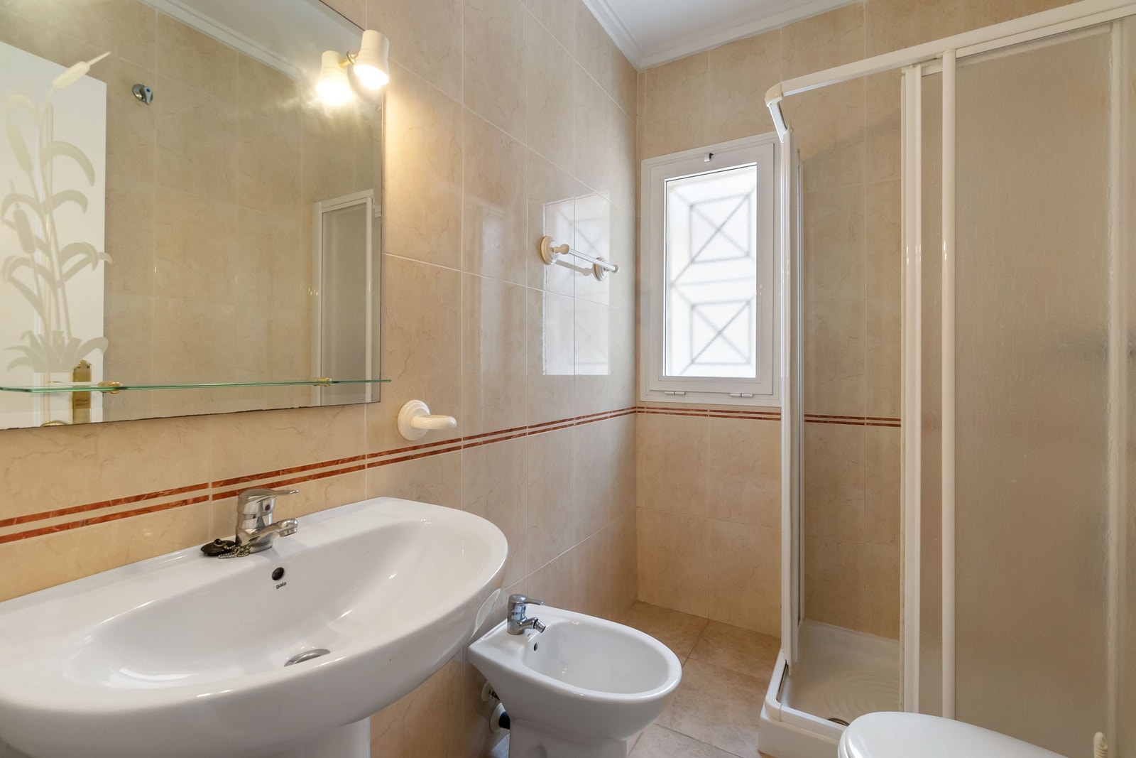 Bad på bakkeplan Galleribilde