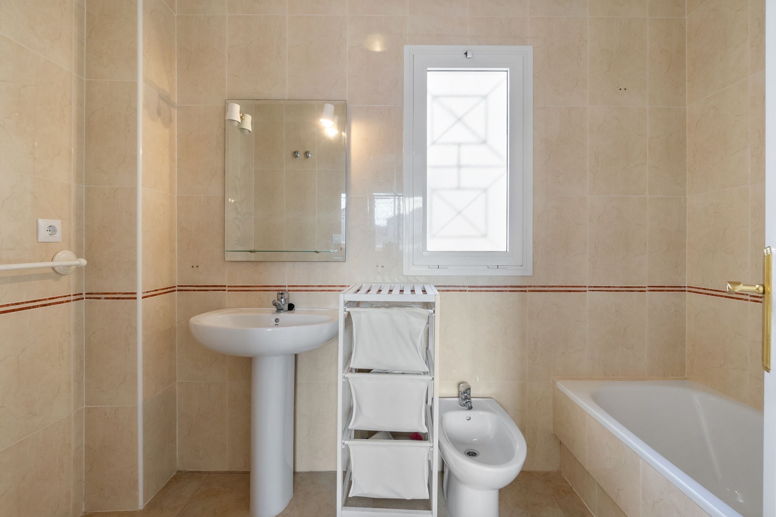 Bad i 2 etasje Galleribilde