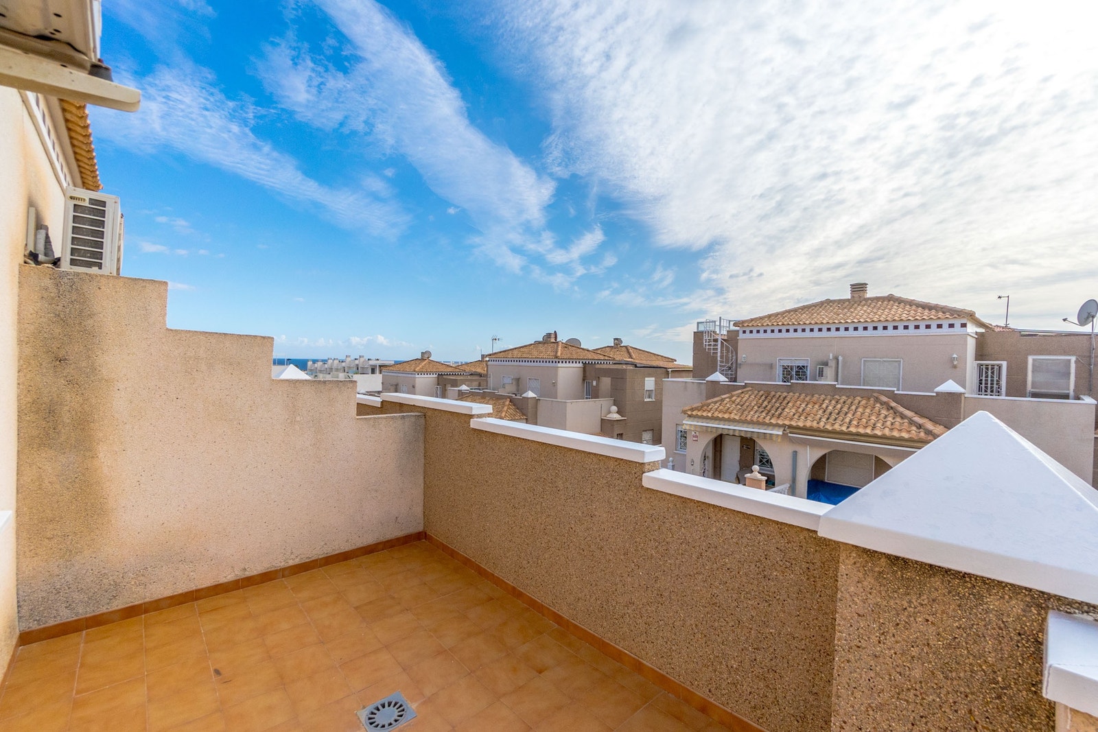 Terrasse i 2. etasje. med havutsikt Galleribilde