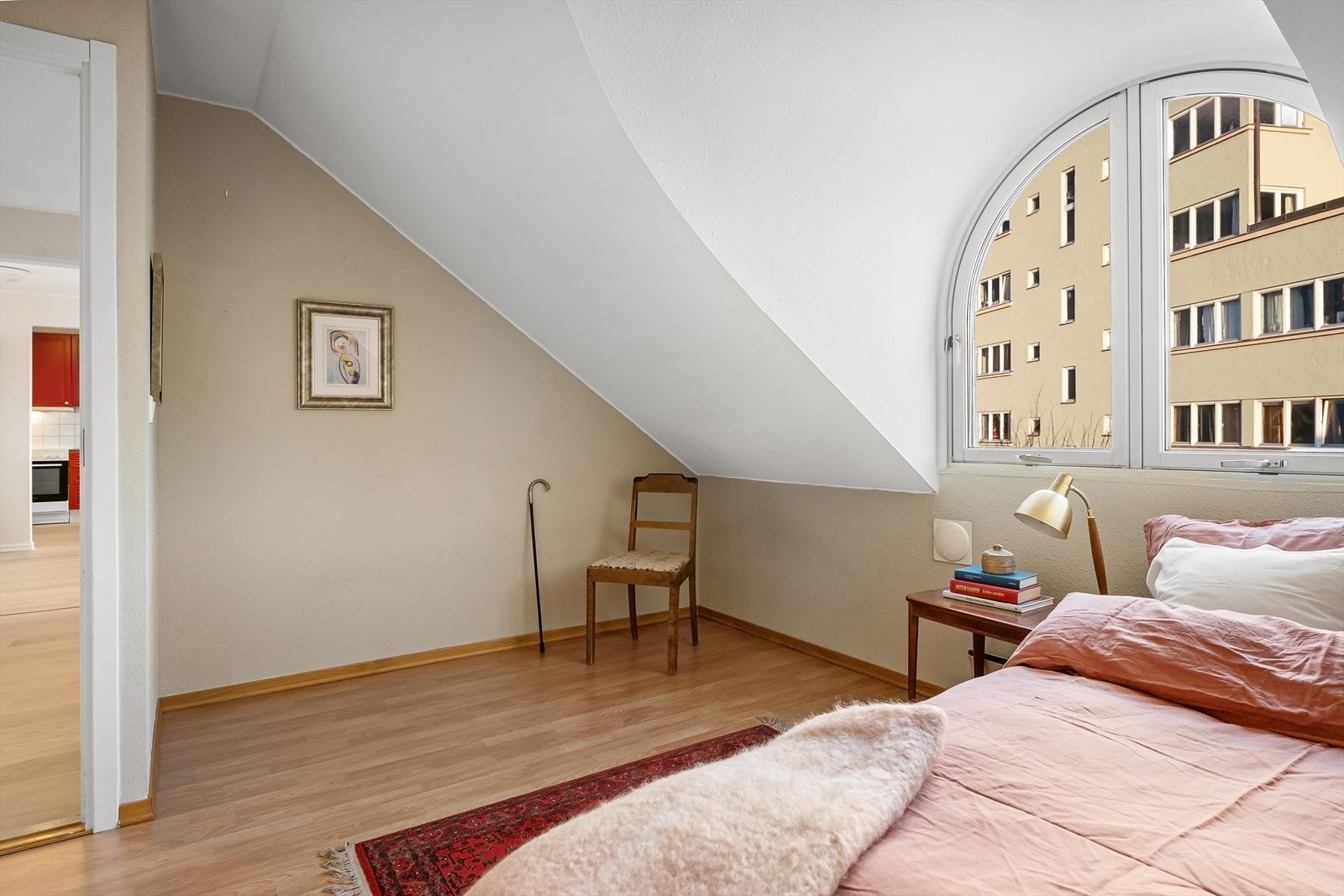 Godt med plass til garderobeskap. Galleribilde