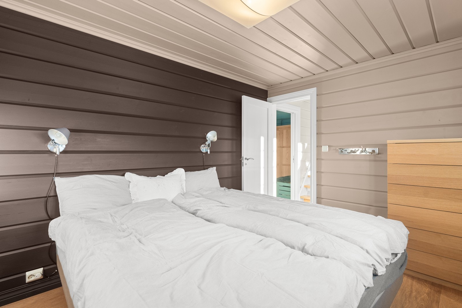 To soverom i hovedetasjen. Galleribilde