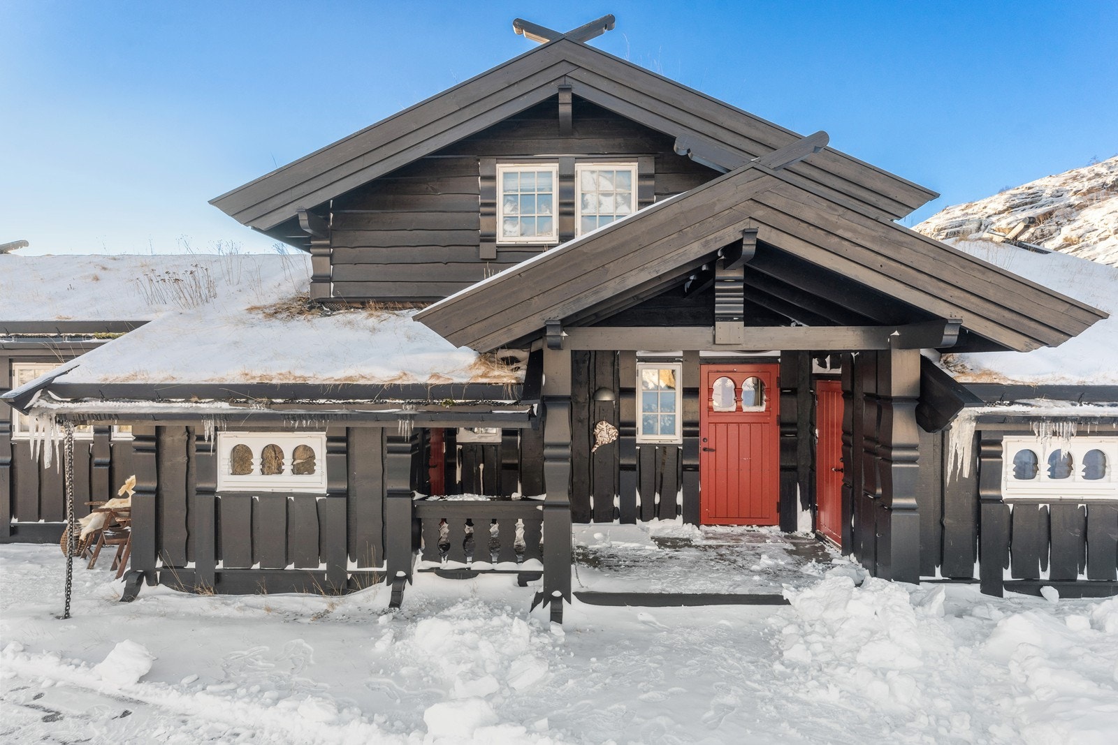 Inngangsparti med flotte detaljer. Galleribilde