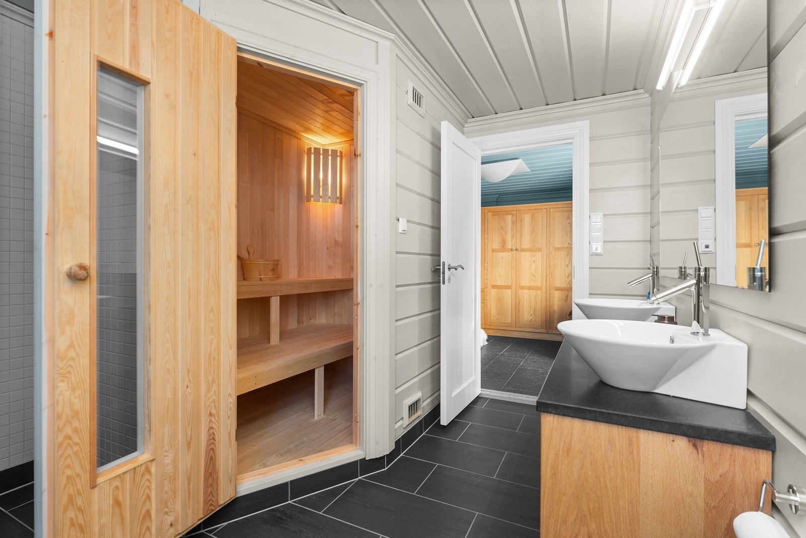 Badstu i tilknytning til badet. Galleribilde