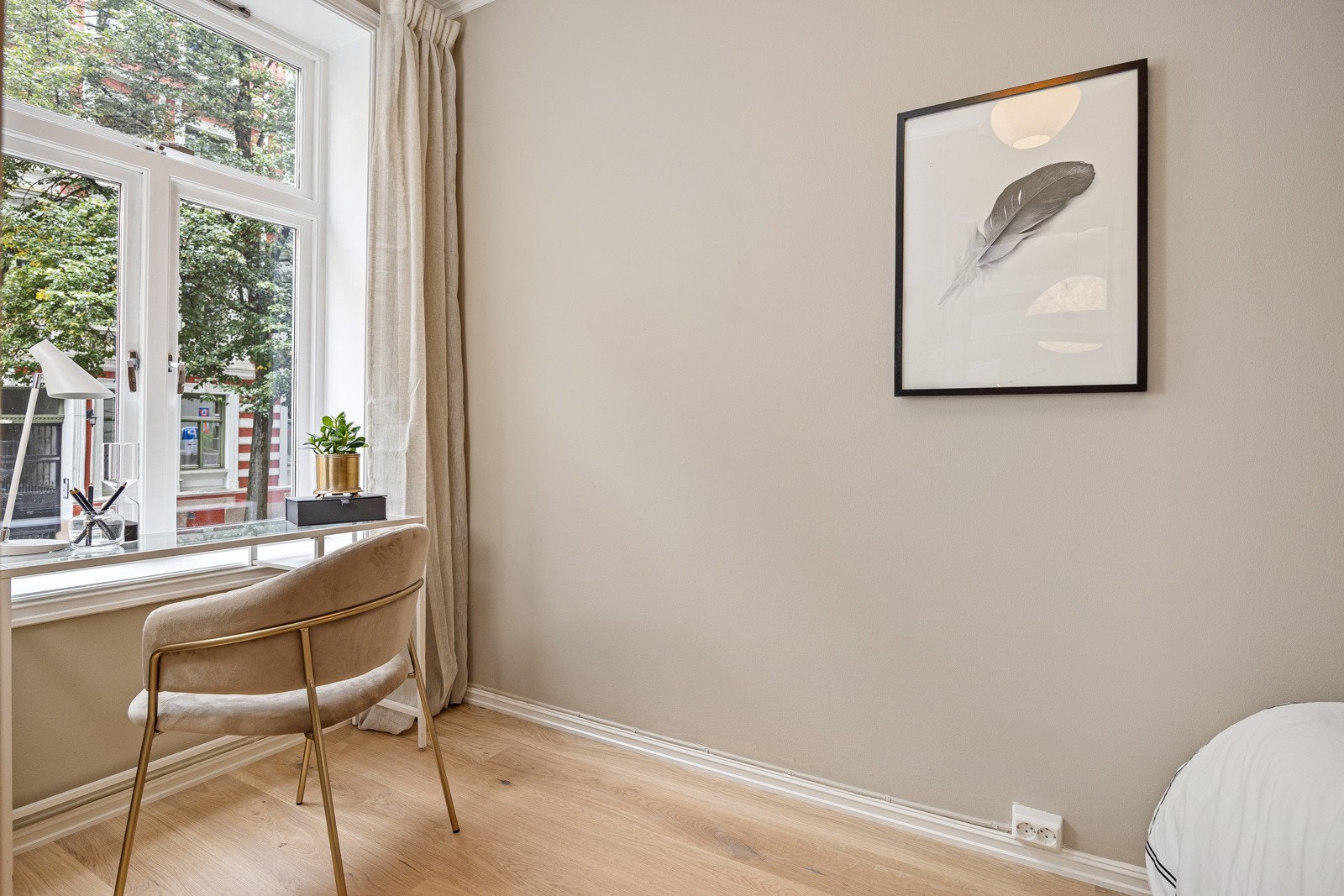 - Soverom 2 passer utmerket til gjesterom, barnerom eller kontor - Galleribilde